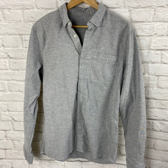 lululemon athletica Other - Lululemon Men's Grey Button Down Shirt